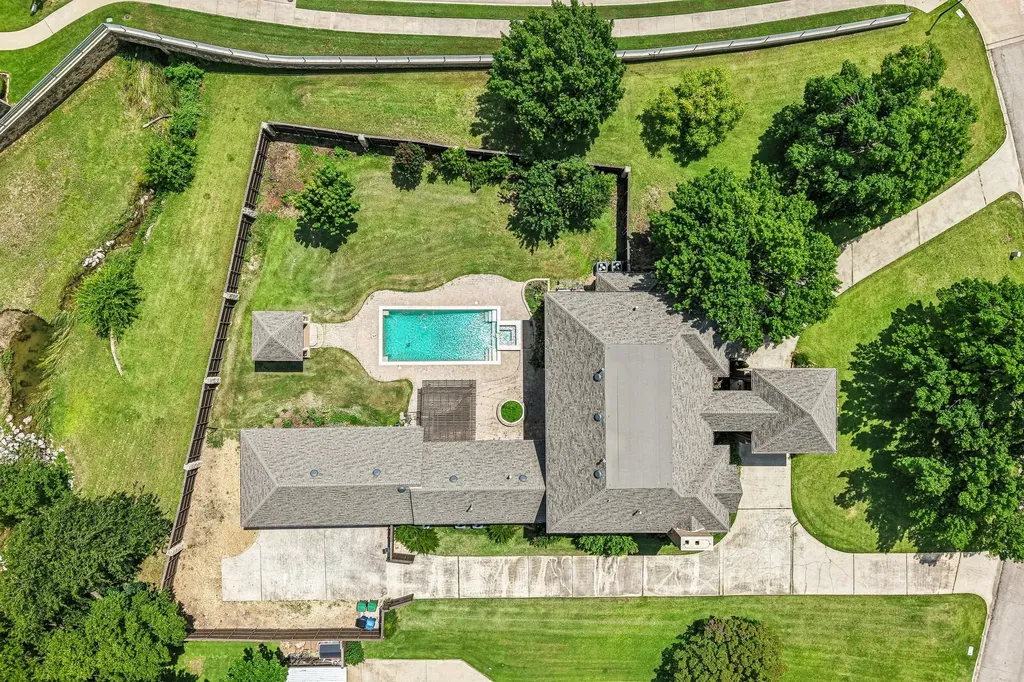 2237 High Country Drive Carrollton TX 75007