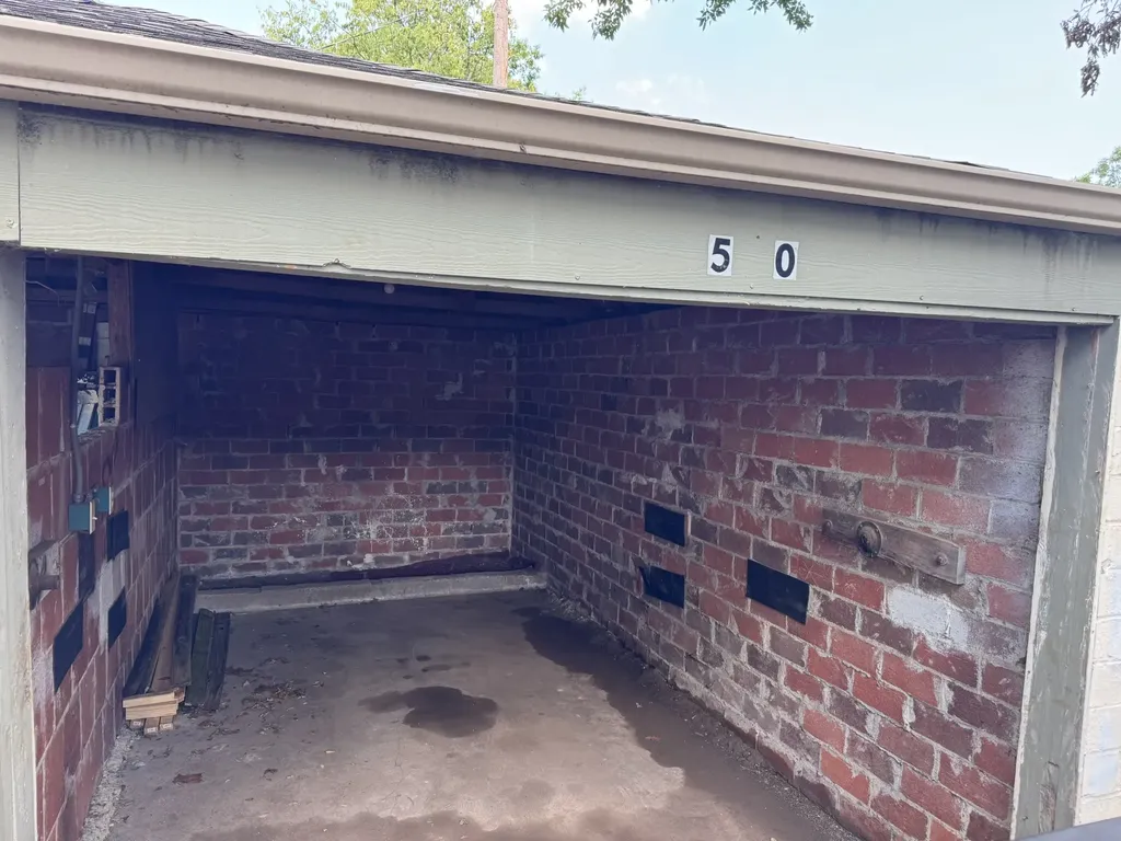 3850 Mt Ranier Street Dallas TX 75211