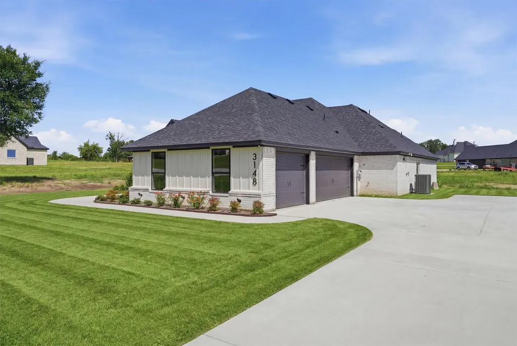 3148 Infinity Drive Weatherford TX 76087