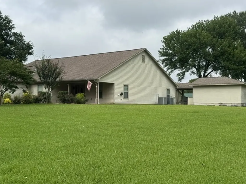 14875 Highway 789 Keithville LA 71047