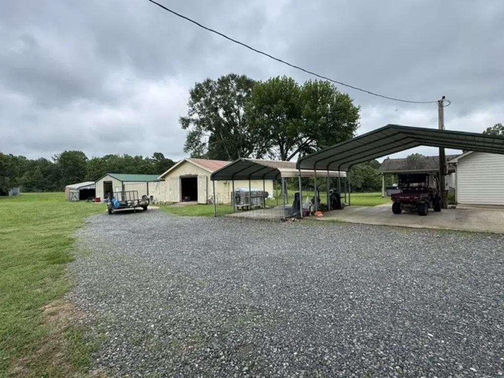 14875 Highway 789 Keithville LA 71047