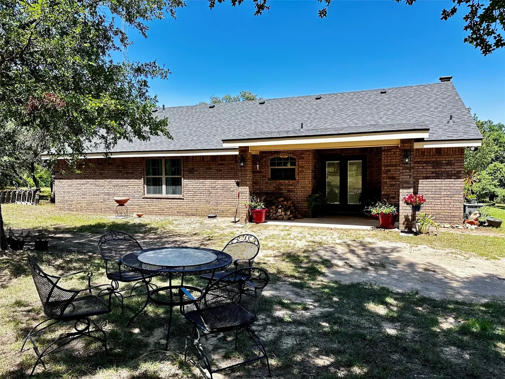 15541 County Road 409 Cisco TX 76437