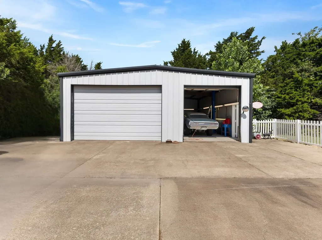 401 Rugged Drive Red Oak TX 75154