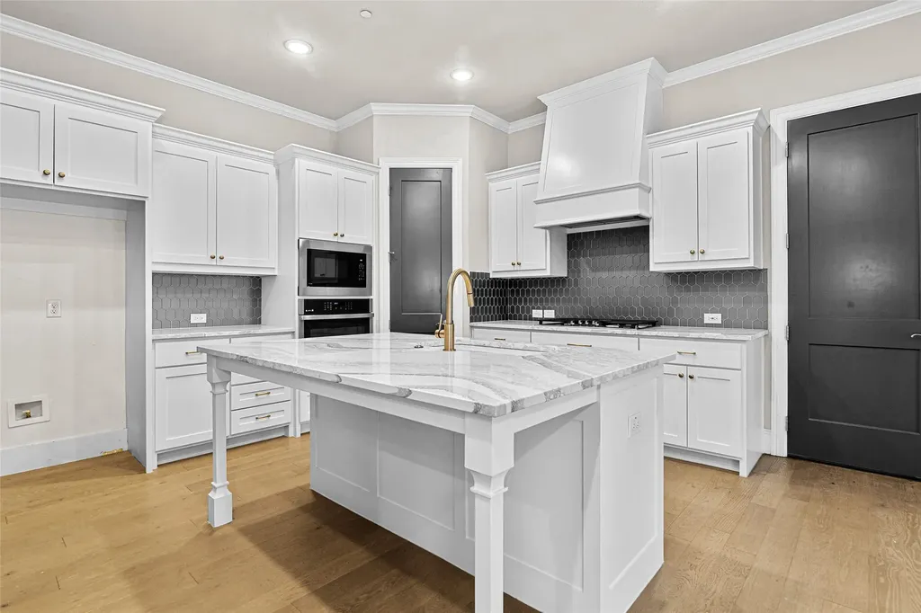 307 Sunset Lane Fort Worth TX 76114