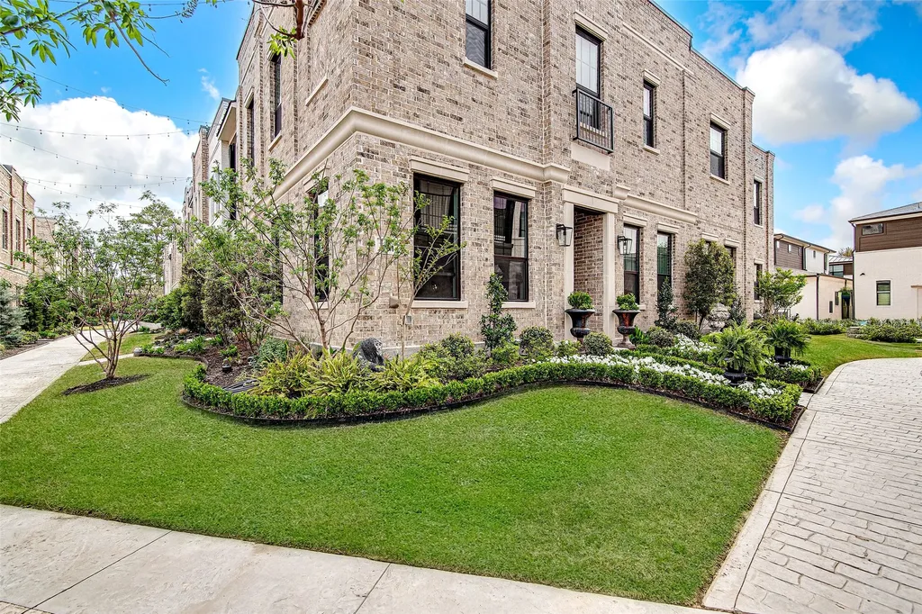 307 Sunset Lane Fort Worth TX 76114