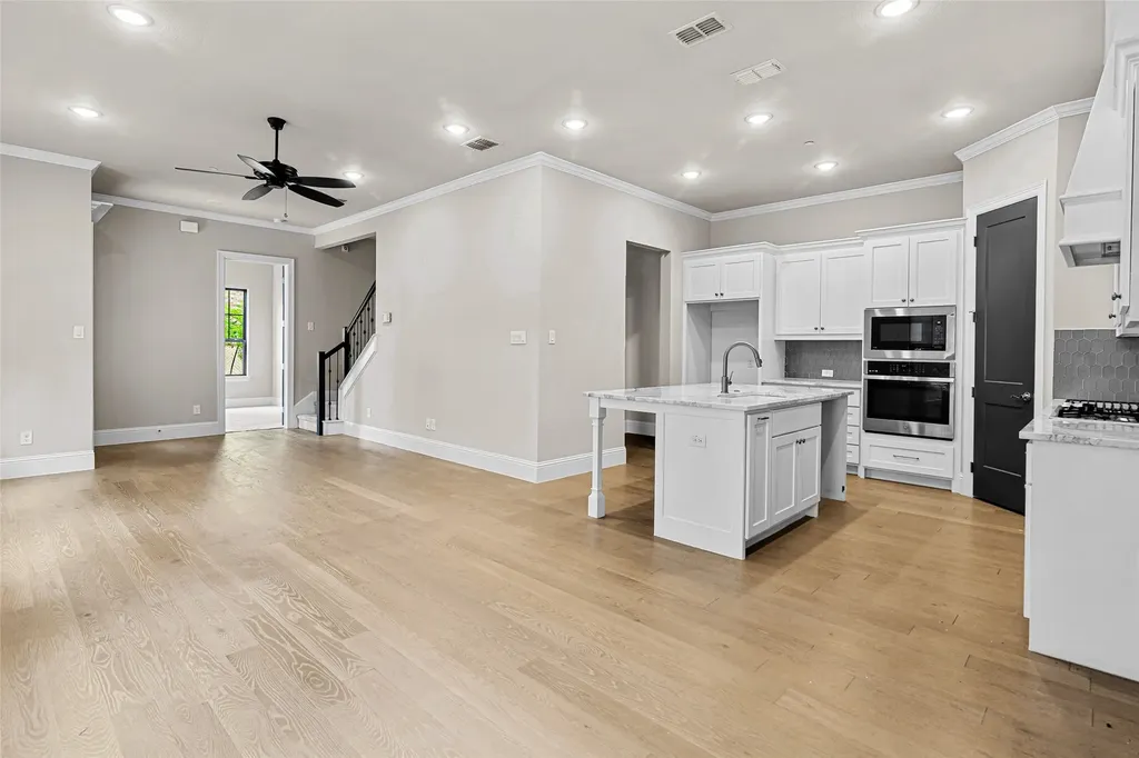 307 Sunset Lane Fort Worth TX 76114