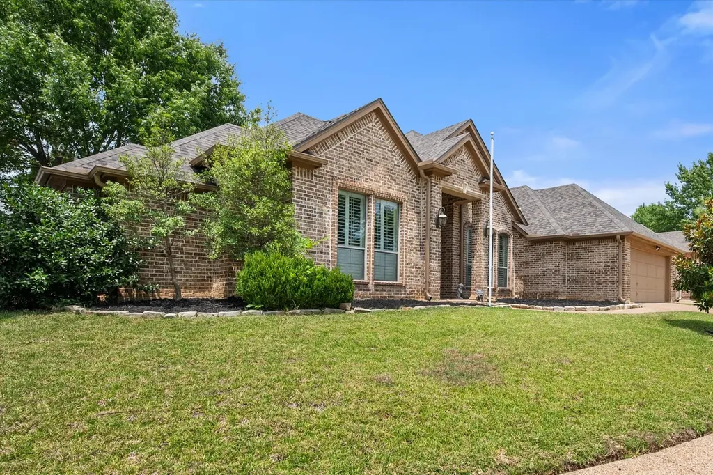 2015 Kodiak Court Arlington TX 76013