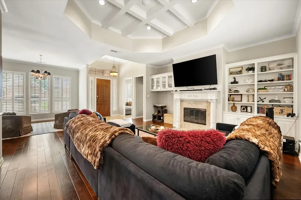 2015 Kodiak Court Arlington TX 76013