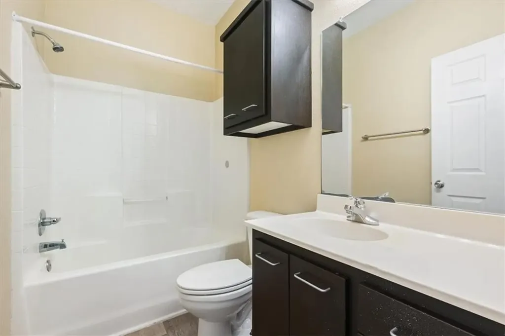 1907 S 17th Street Waco TX 76706