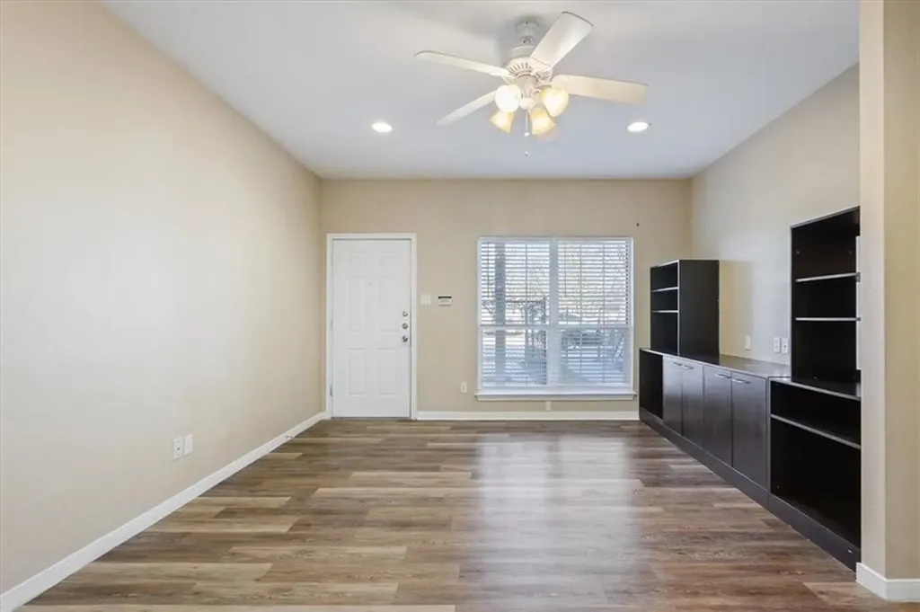 1907 S 17th Street Waco TX 76706