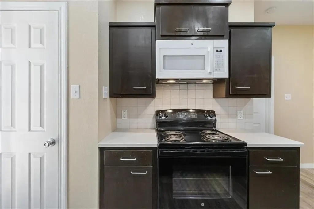 1907 S 17th Street Waco TX 76706