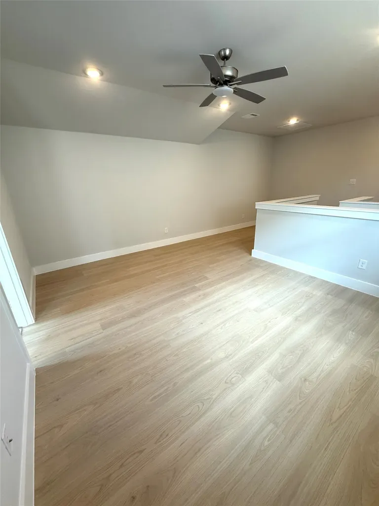 8289 Emsworth Drive Dallas TX 75231