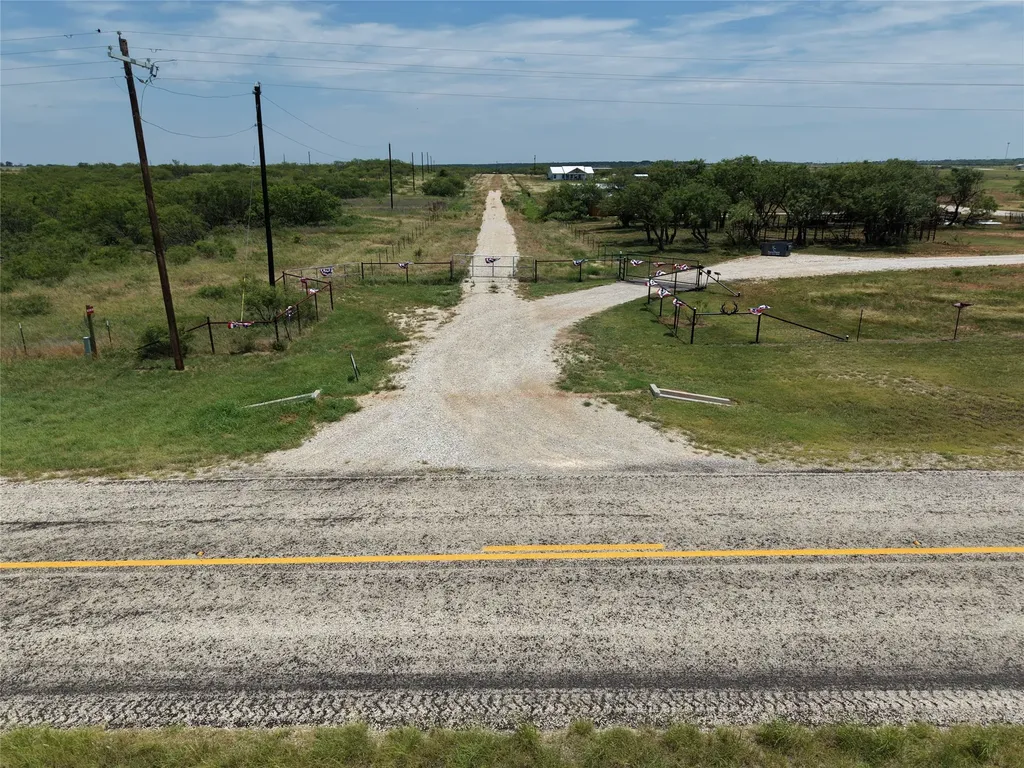 5160 Fm 2652 Loving TX 76460
