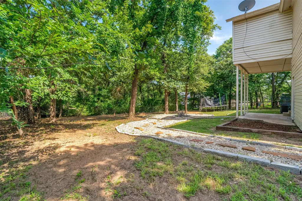 2341 Oak Leaf Trail Cleburne TX 76031
