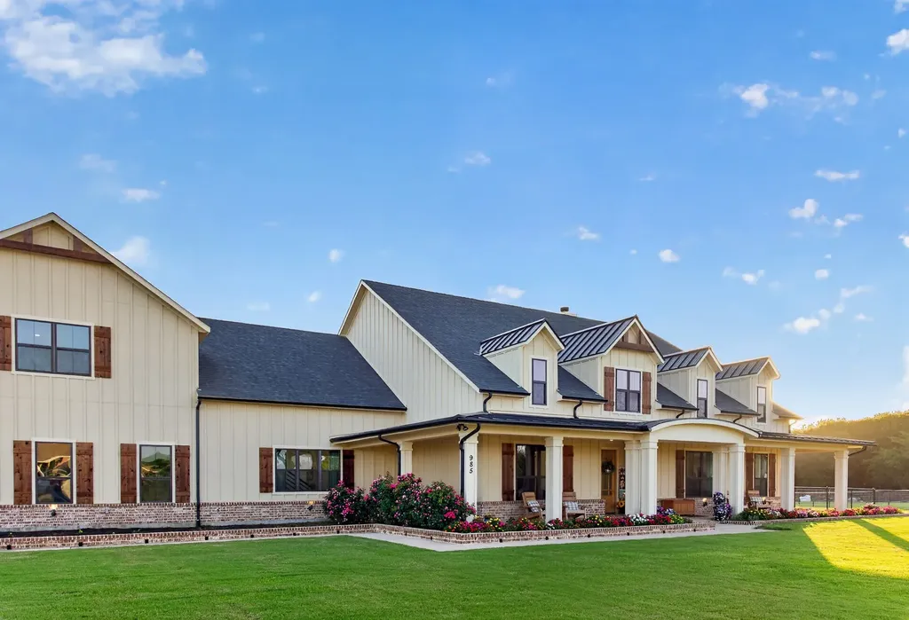 985 Vest Lane Pilot Point TX 76258