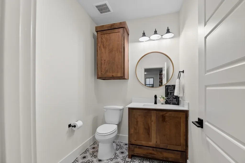 985 Vest Lane Pilot Point TX 76258