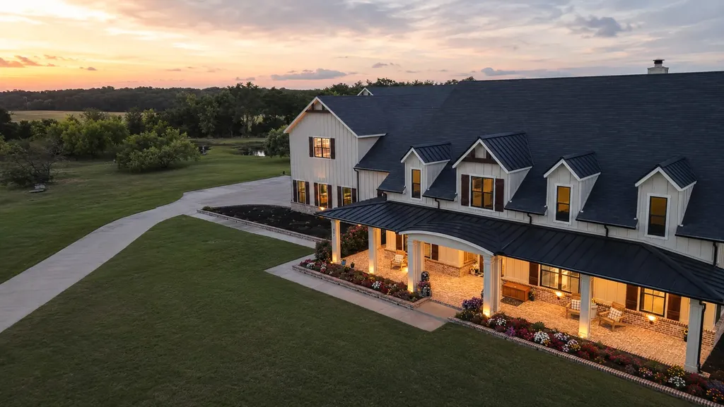 985 Vest Lane Pilot Point TX 76258