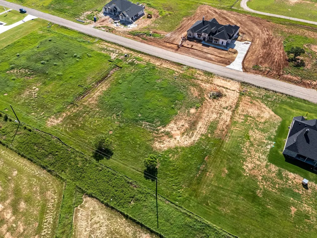 1008 Brock Heights Court Weatherford TX 76087