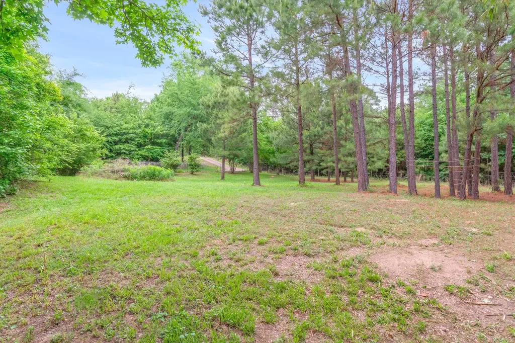 10344 Fm 16 W Lindale TX 75771