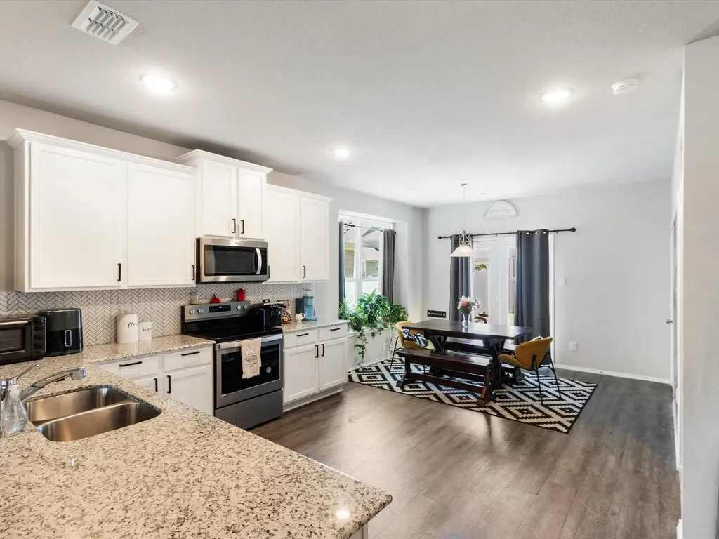 10040 Travis Drive Providence Village TX 76227