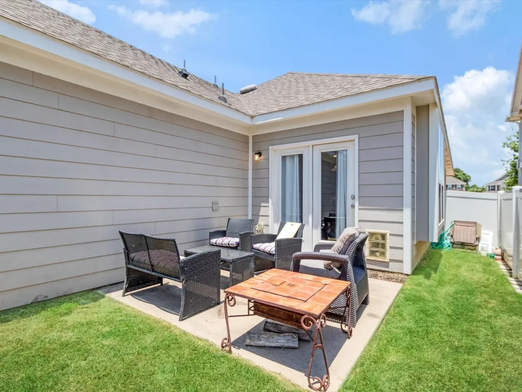 10040 Travis Drive Providence Village TX 76227