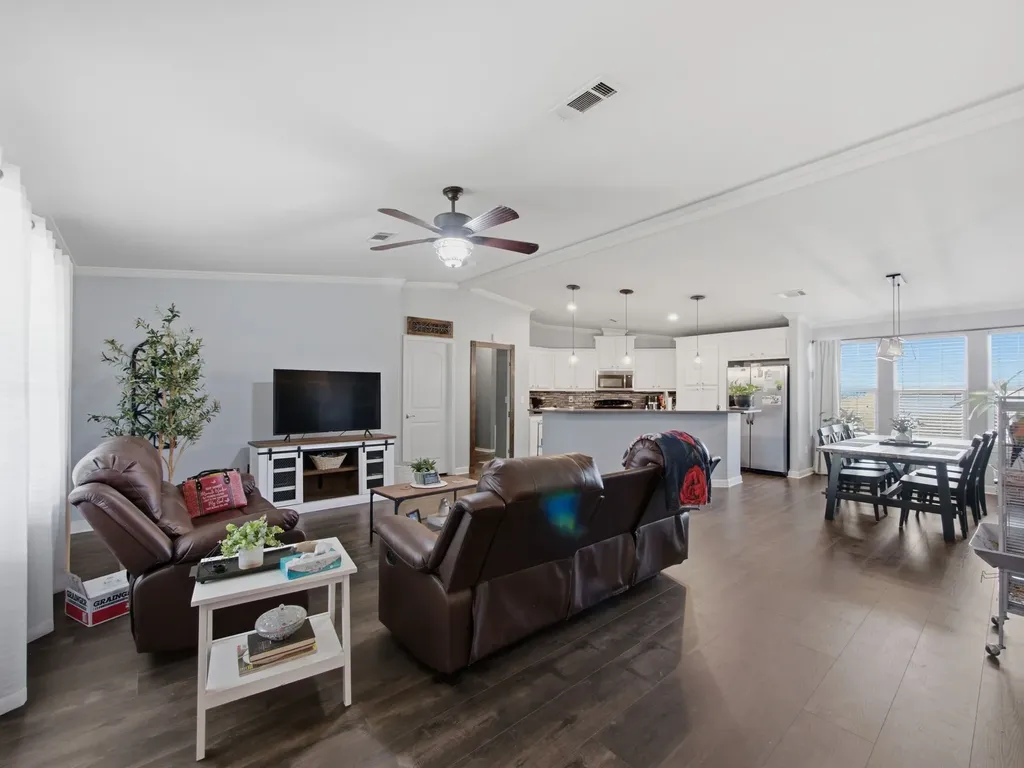 6101 Bluebird Lane Kaufman TX 75142