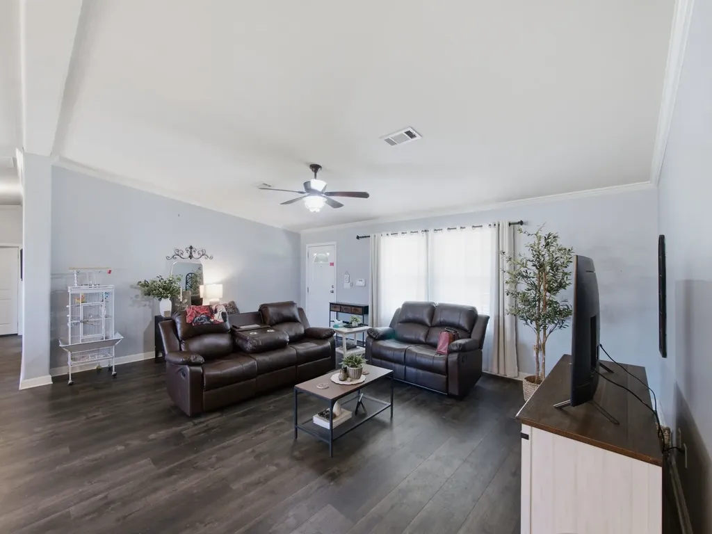 6101 Bluebird Lane Kaufman TX 75142