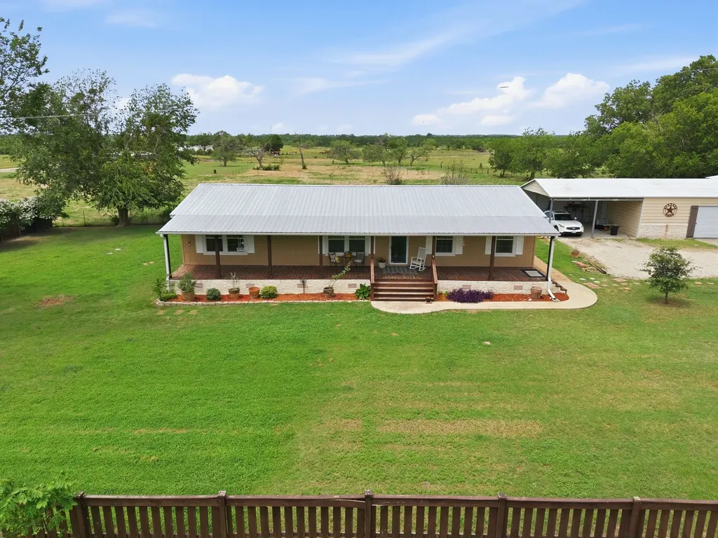 6101 Bluebird Lane Kaufman TX 75142