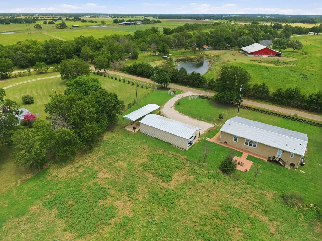 6101 Bluebird Lane Kaufman TX 75142