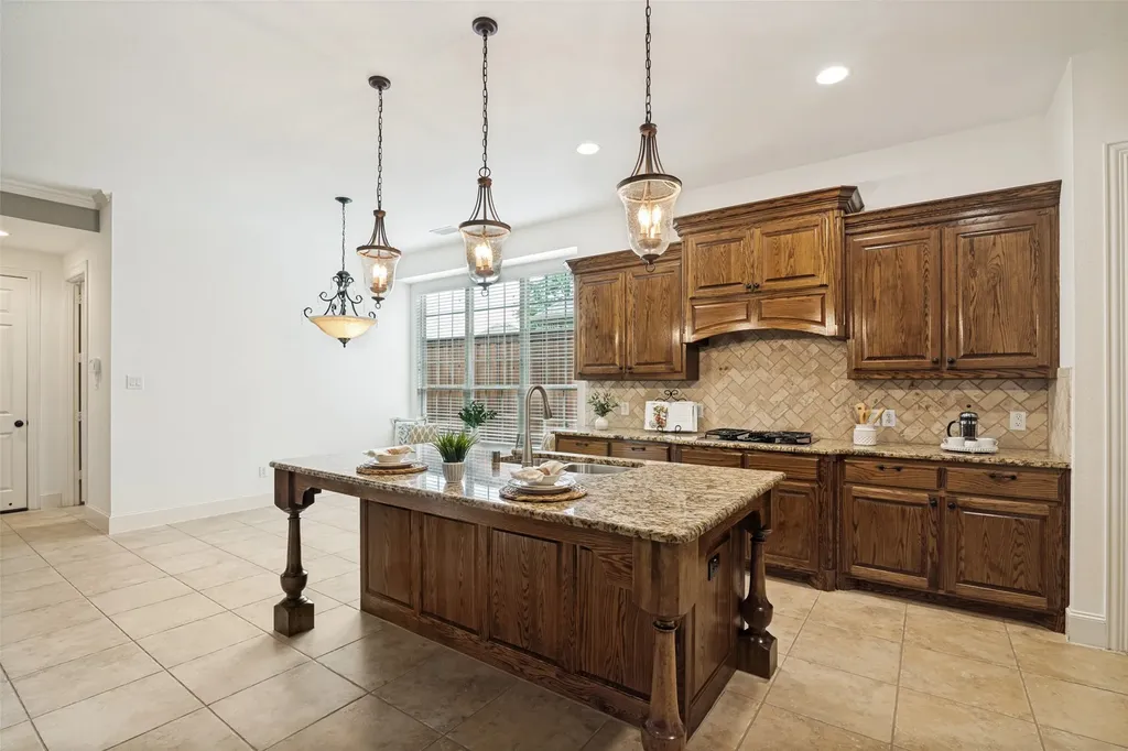 1005 Homer Johnson Lane Garland TX 75044