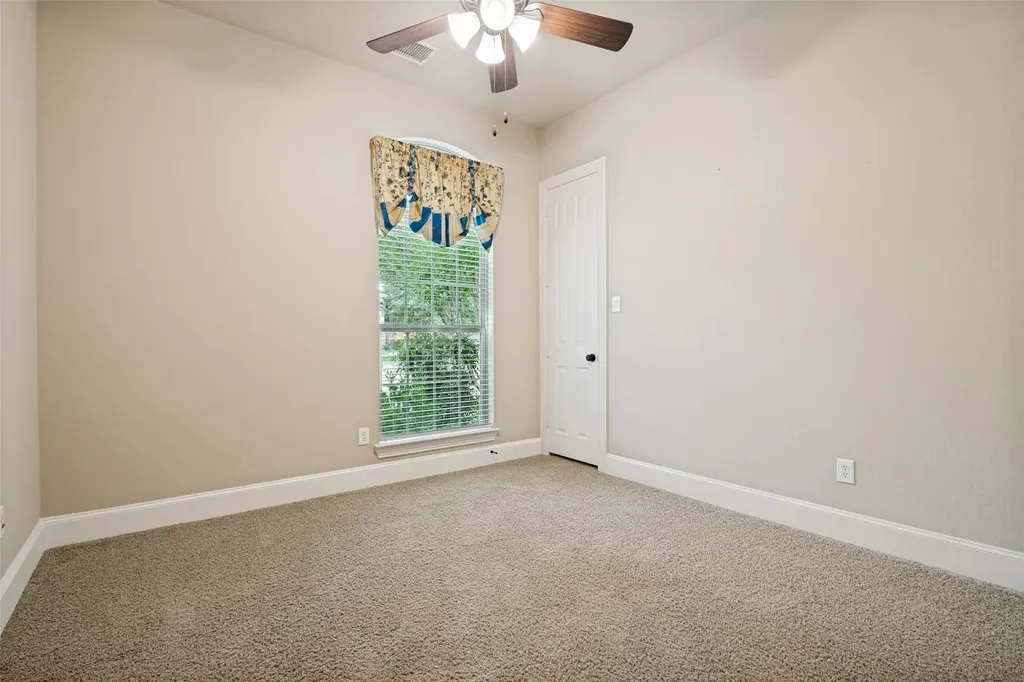 1005 Homer Johnson Lane Garland TX 75044