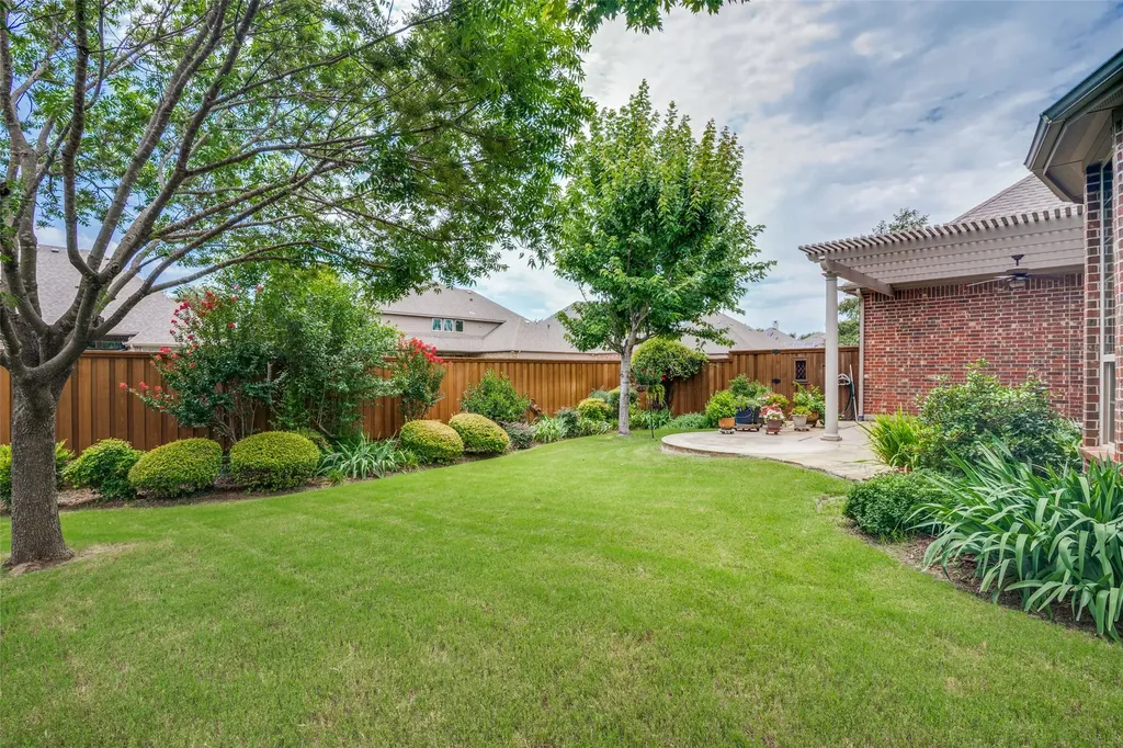 1005 Homer Johnson Lane Garland TX 75044