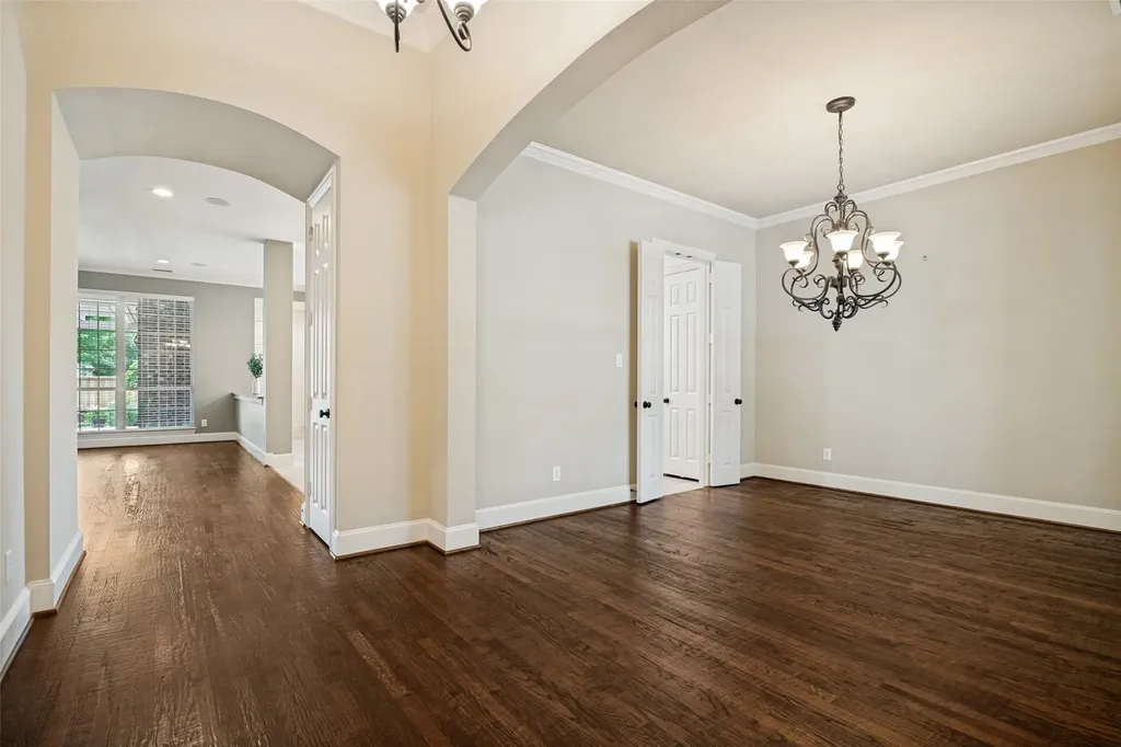 1005 Homer Johnson Lane Garland TX 75044
