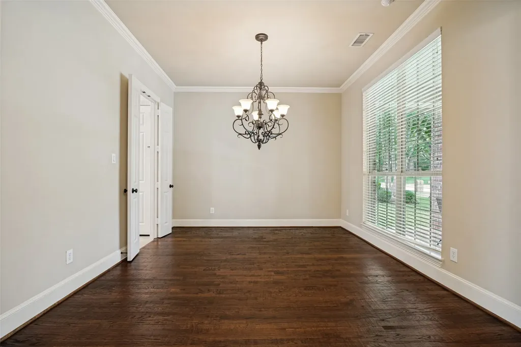 1005 Homer Johnson Lane Garland TX 75044