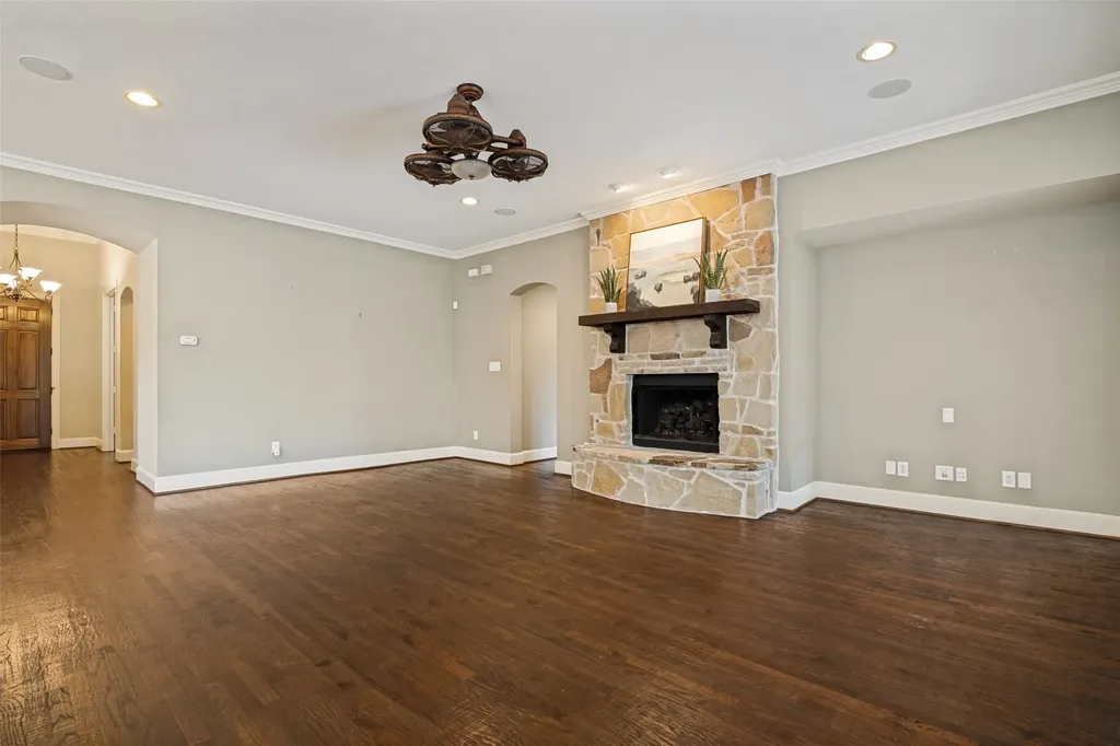 1005 Homer Johnson Lane Garland TX 75044
