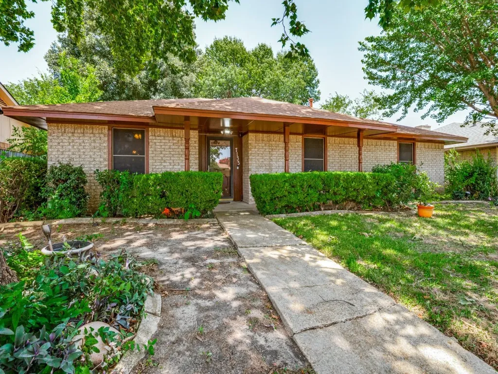 7133 Bayberry Lane Dallas TX 75249