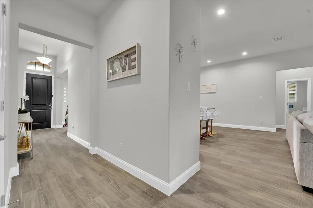 10619 Cherry Tree Way Grand Prairie TX 76065