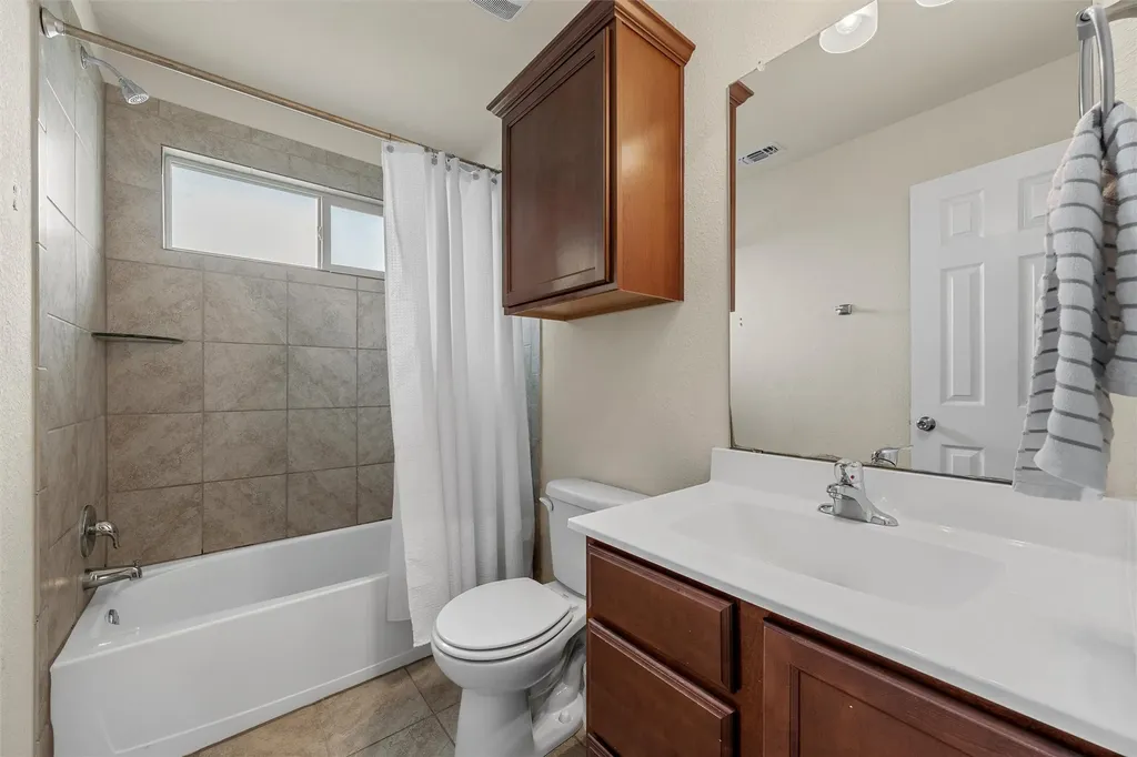 11333 Haggerman Drive Lorena TX 76655