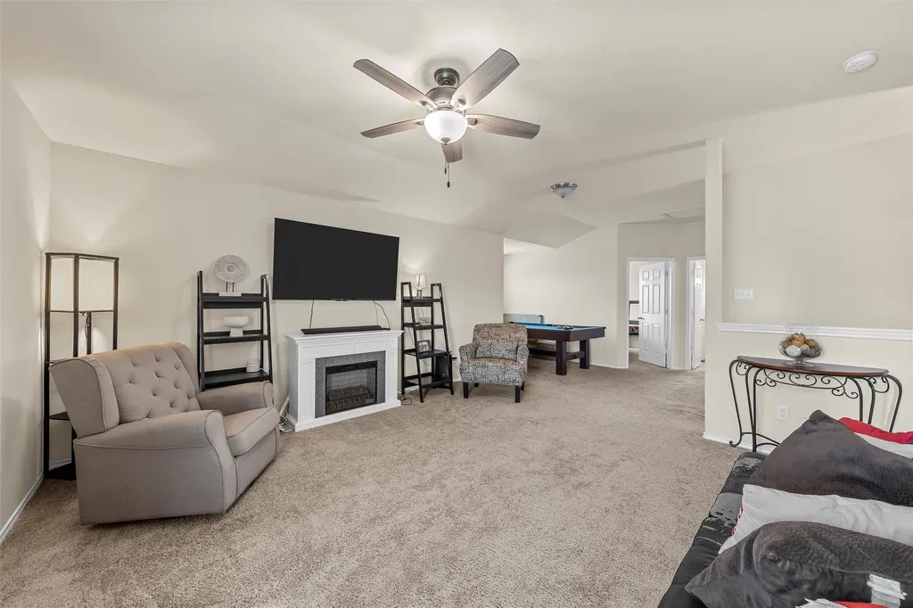11333 Haggerman Drive Lorena TX 76655