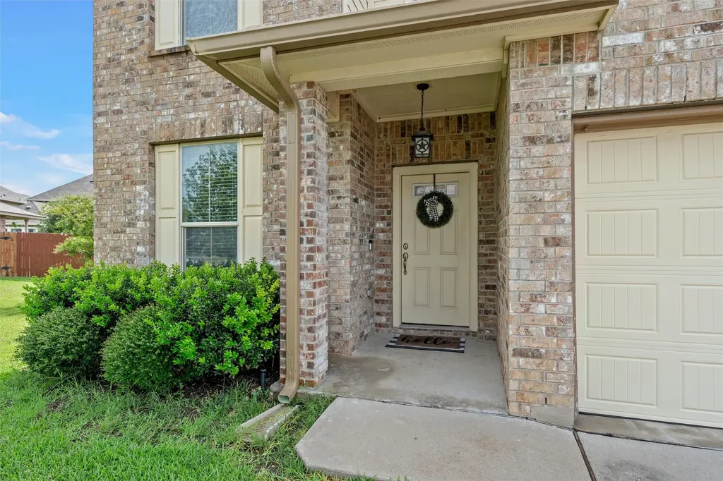 11333 Haggerman Drive Lorena TX 76655