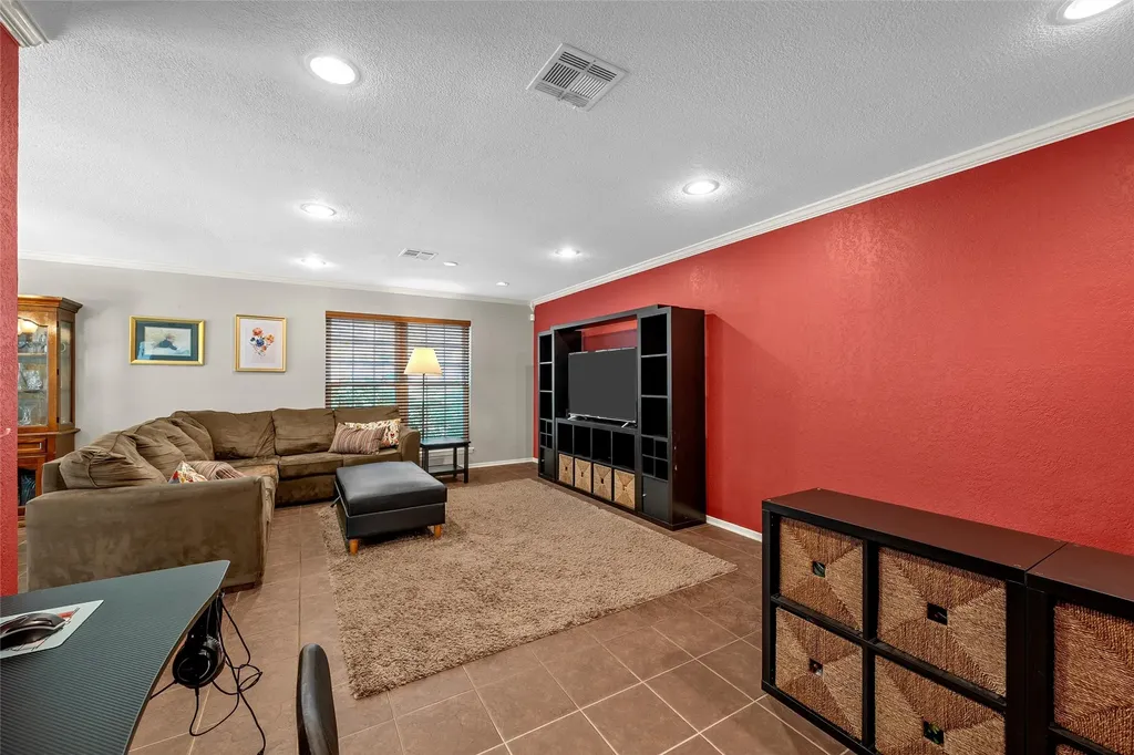 8202 Whippoorwill Drive Woodway TX 76712