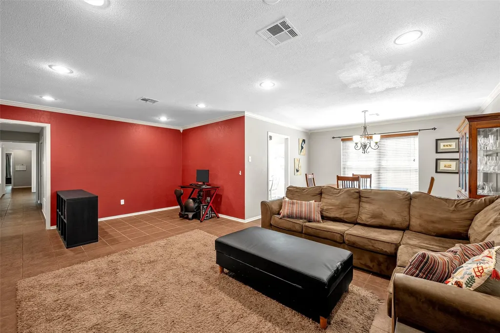 8202 Whippoorwill Drive Woodway TX 76712