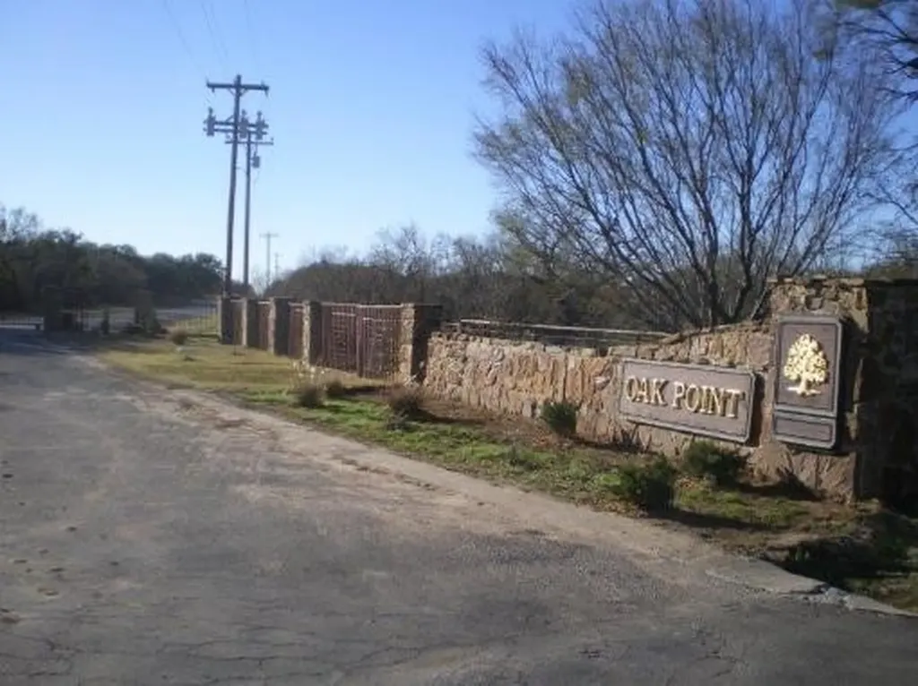 32 Oak Bluff Circle May TX 76857