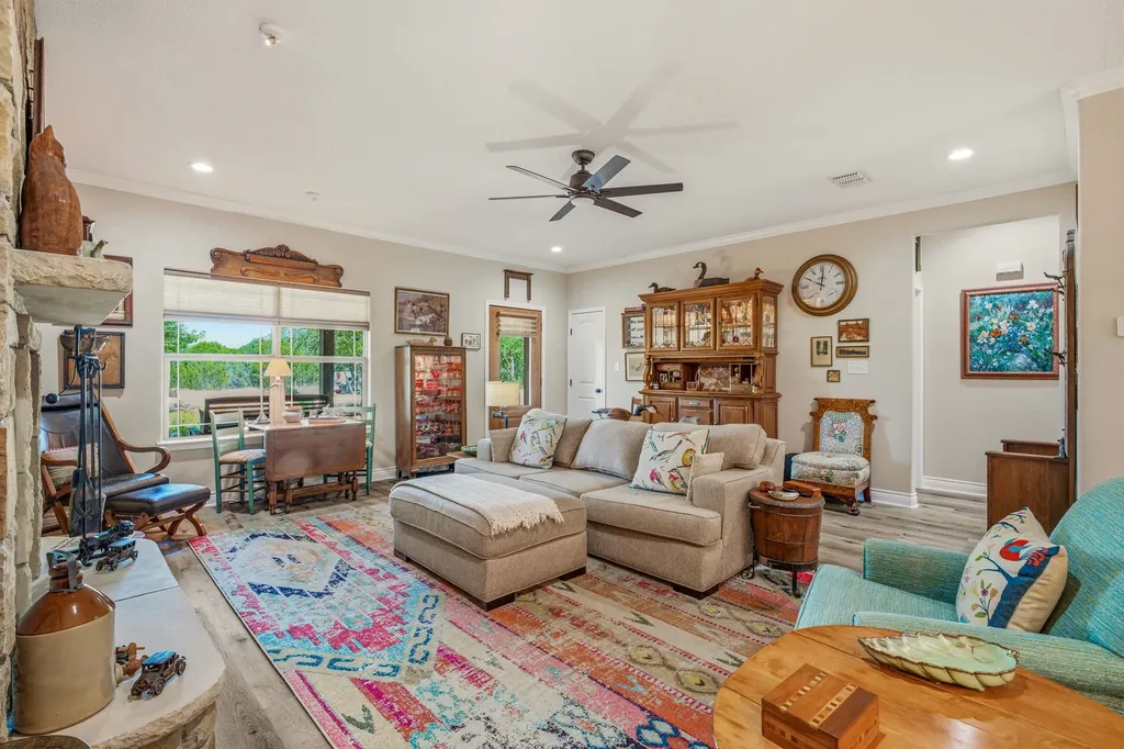 805 Anglers Ridge Bluff Dale TX 76433