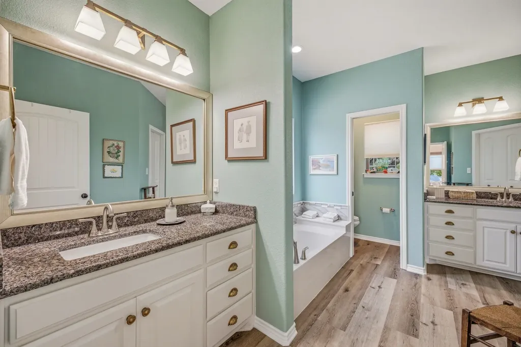 805 Anglers Ridge Bluff Dale TX 76433