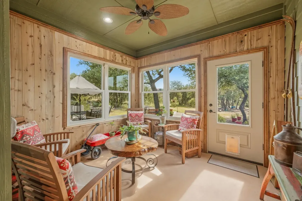 805 Anglers Ridge Bluff Dale TX 76433