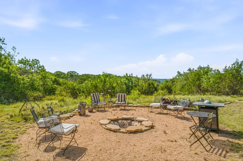 805 Anglers Ridge Bluff Dale TX 76433