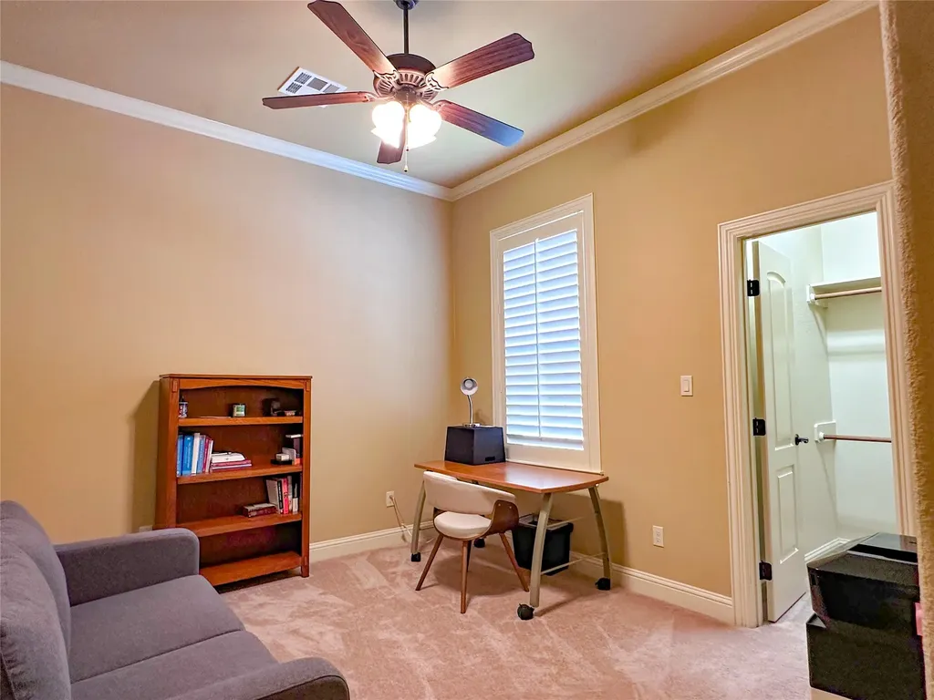 1100 Wessex Drive Woodway TX 76712