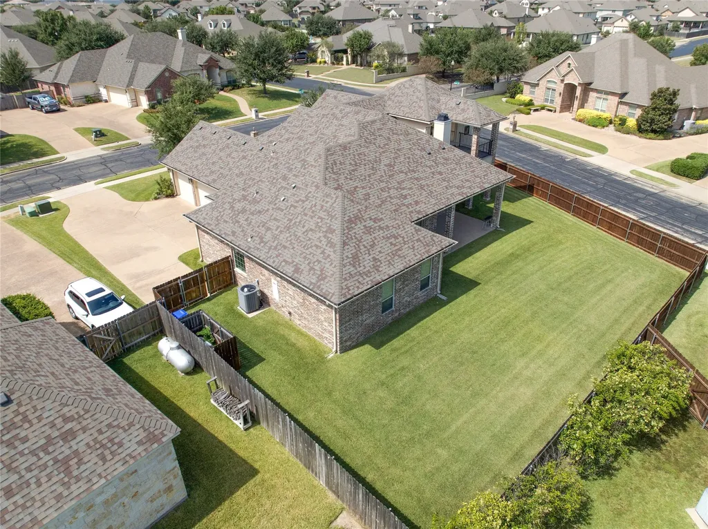 1100 Wessex Drive Woodway TX 76712