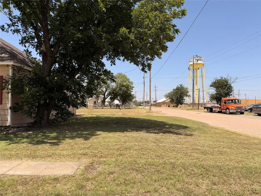 200 S Avenue C Haskell TX 79521